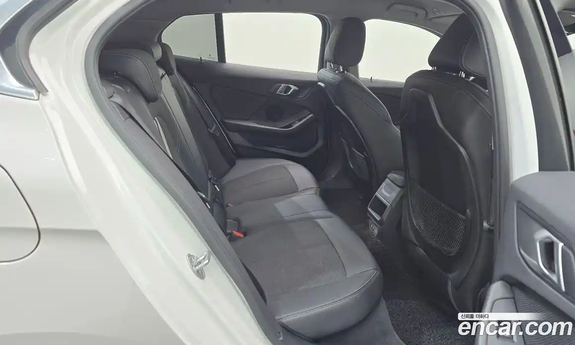 BMW 1-Series 2021 2.0 Автомат в Москве № 193093, фото 12