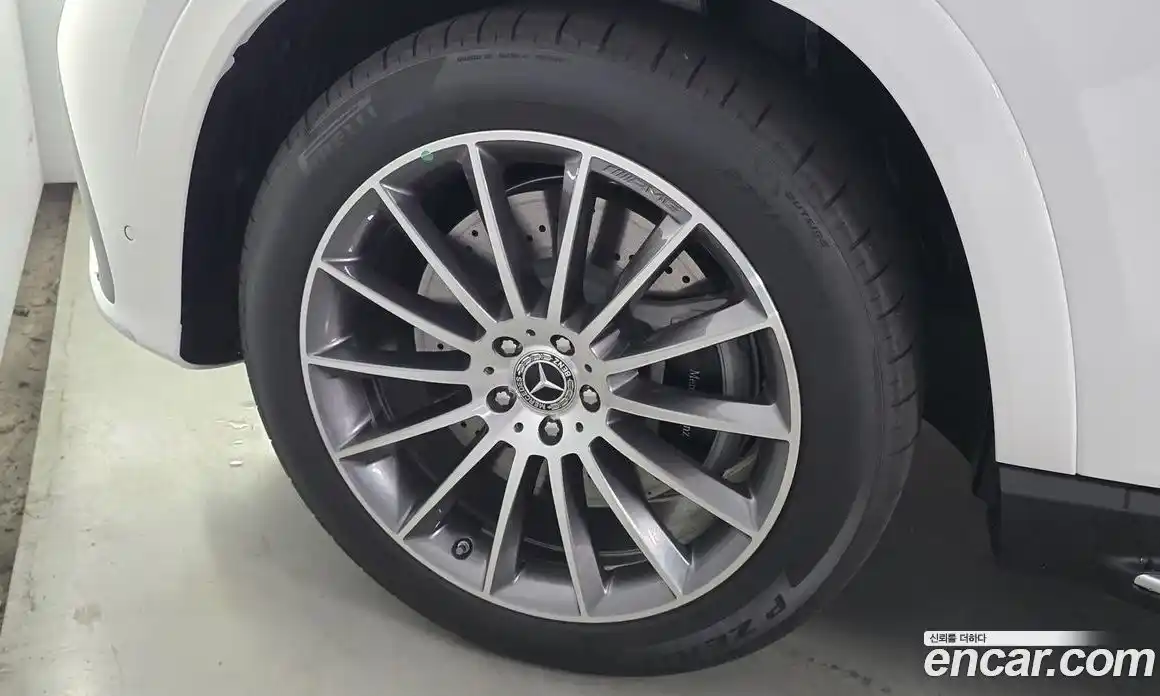 Mercedes-Benz GLE-Class 2025 3.0 Автомат в Москве № 193620, фото 5