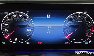 Mercedes-Benz GLE-Class 2025 3.0 Автомат в Москве № 193620, миниатюра 8