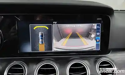 Mercedes-Benz E-Class 2017 2.0 Автомат в Москве № 194863, миниатюра 5