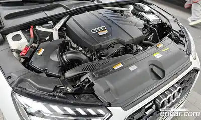 Audi A4 2023 2.0 Автомат в Москве № 196059, миниатюра 5