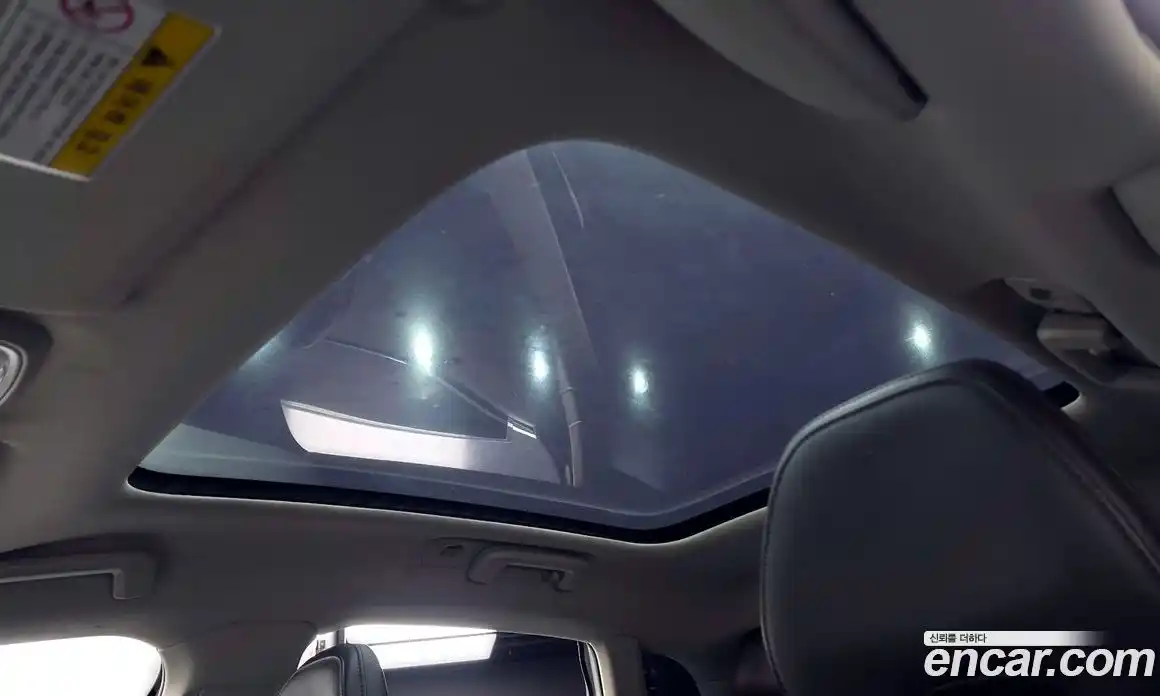 Volvo V40 2015 1.6 Автомат в Москве № 197028, фото 12