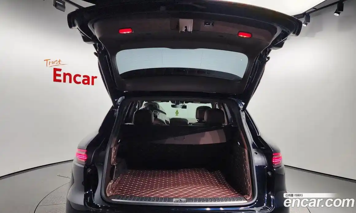 Porsche Cayenne 2019 3.0 Автомат в Москве № 197557, фото 19