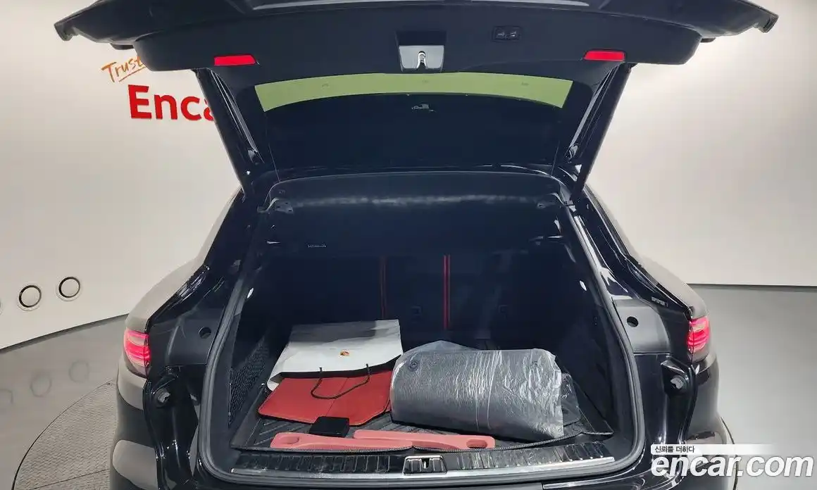 Porsche Cayenne 2021 3.0 Автомат в Москве № 197695, фото 20