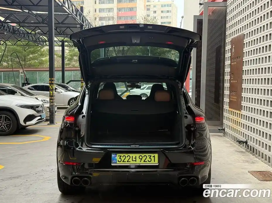 Porsche Cayenne 2025 3.0 Автомат в Москве № 197790, фото 7