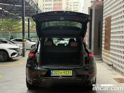 Porsche Cayenne 2025 3.0 Автомат в Москве № 197790, миниатюра 7