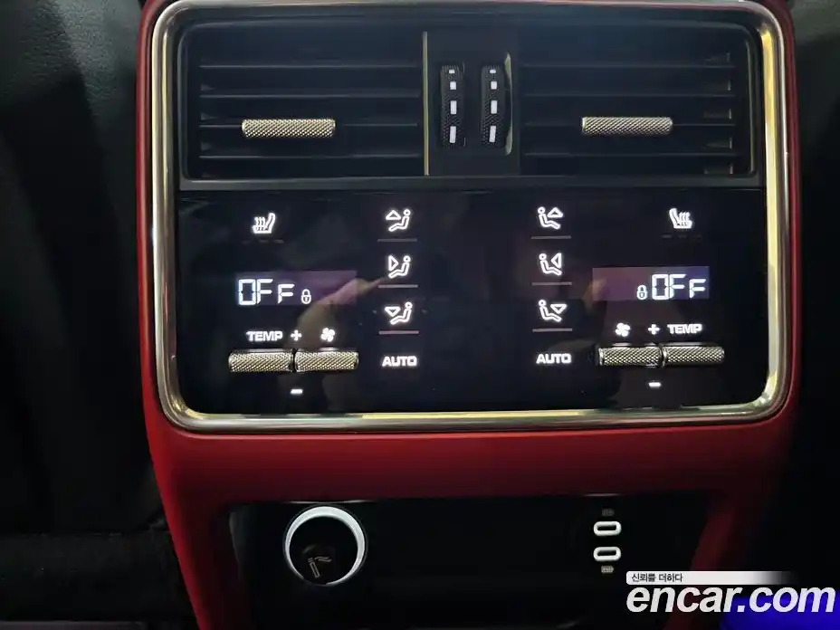 Porsche Cayenne 2021 3.0 Автомат в Москве № 197975, фото 14