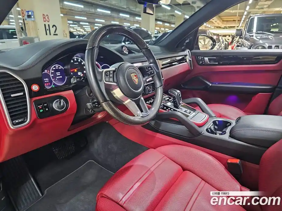 Porsche Cayenne 2021 3.0 Автомат в Москве № 197975, фото 17