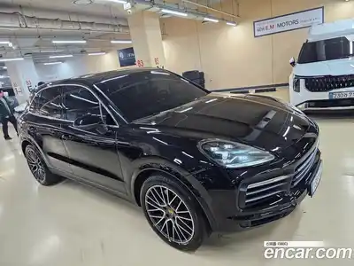 Porsche Cayenne 2021 3.0 Автомат в Москве № 197975, миниатюра 3