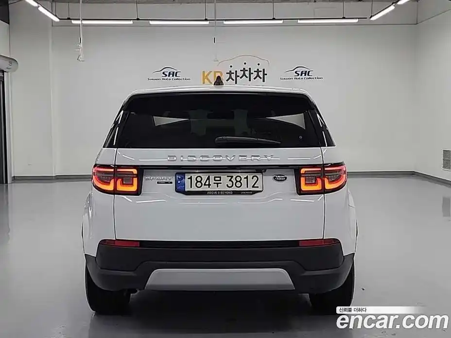 Land Rover Discovery Sport 2020 2.0 Автомат в Москве № 198127, фото 4