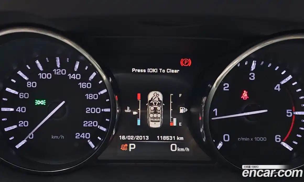 Land Rover Discovery Sport 2016 2.0 Автомат в Москве № 198150, фото 8