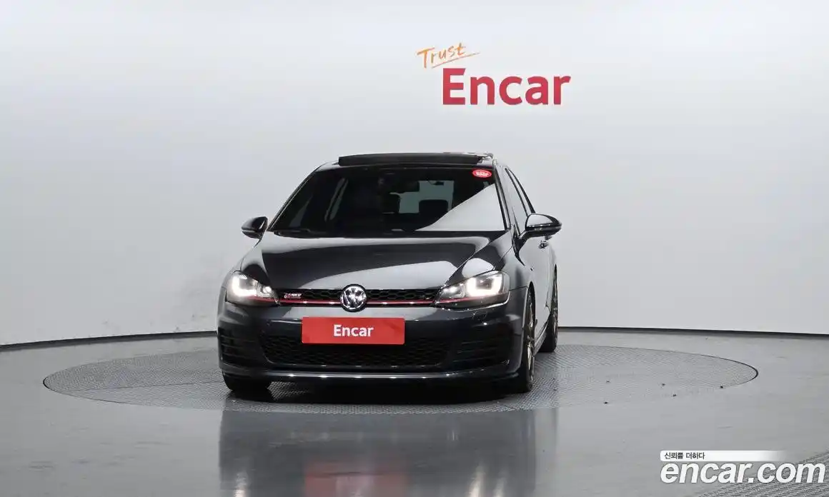 Volkswagen Golf 2014 2.0 Автомат в Москве № 199293, фото 3