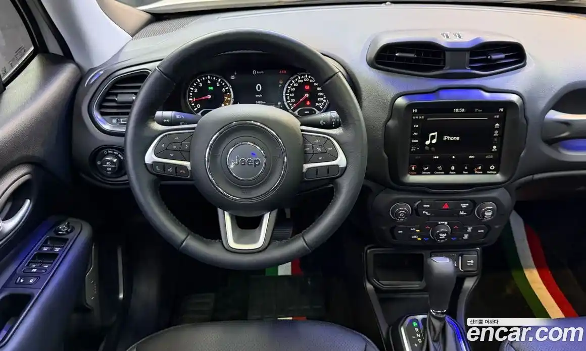 Jeep Renegade 2023 1.3 Автомат в Москве № 199390, фото 13