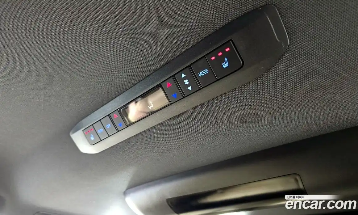 Toyota Sienna 2022 2.5 Автомат в Москве № 199595, фото 12