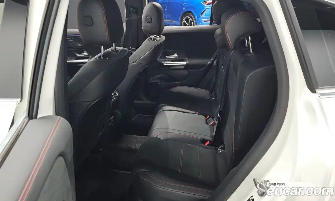 Mercedes-Benz GLA-Class 2022 2.0 Автомат в Москве № 202161, фото 15