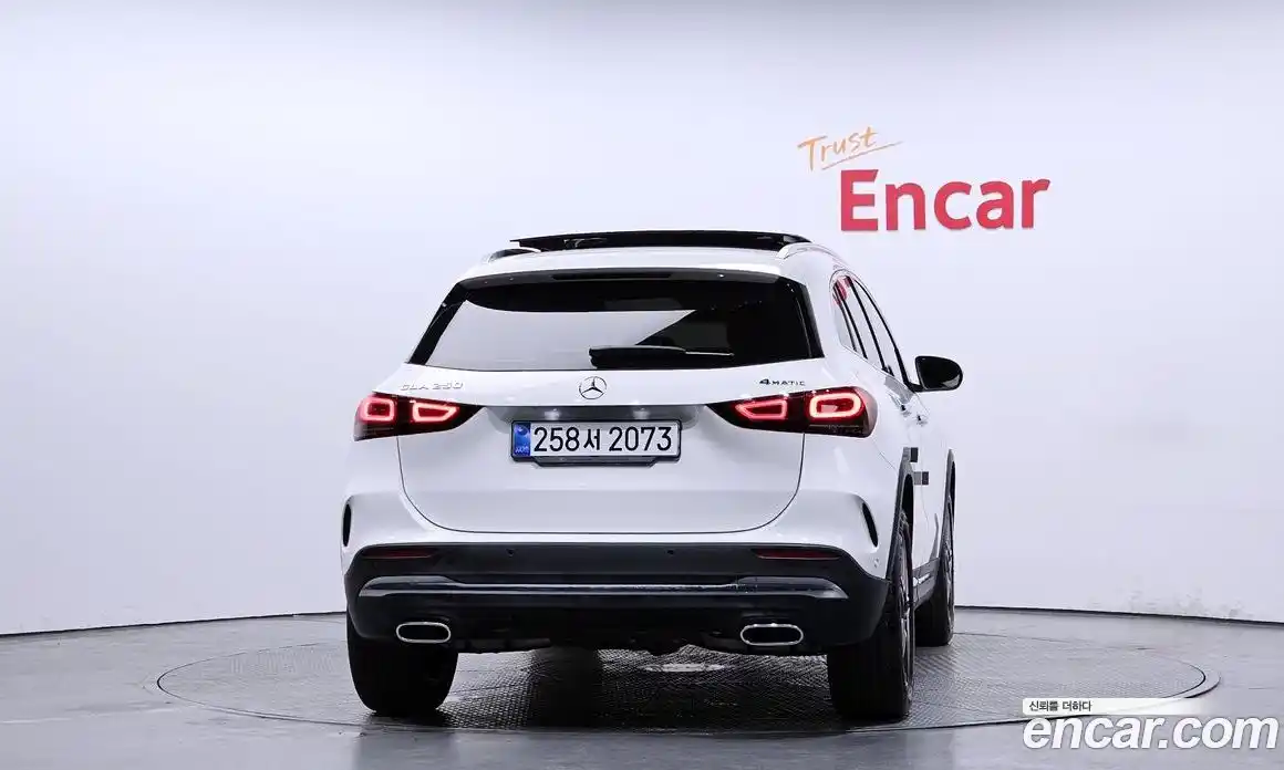 Mercedes-Benz GLA-Class 2022 2.0 Автомат в Москве № 202161, фото 19