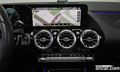 Mercedes-Benz GLA-Class 2022 2.0 Автомат в Москве № 202161, миниатюра 2