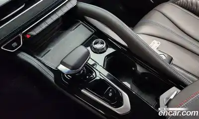 Renault Grand Koleos 2025 1.5 Автомат в Москве № 204170, миниатюра 9