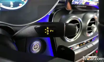 Mercedes-Benz GLC-Class 2022 2.0 Автомат в Москве № 204625, миниатюра 11