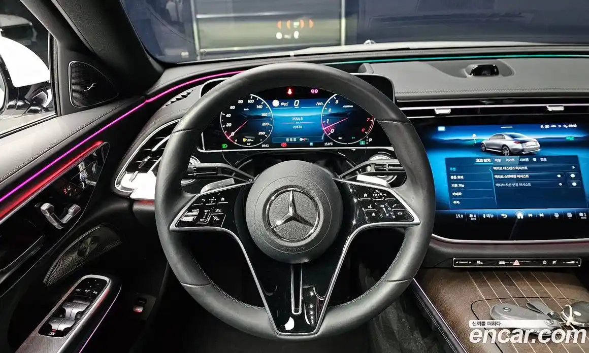 Mercedes-Benz E-Class 2024 3.0 Автомат в Москве № 205240, фото 13