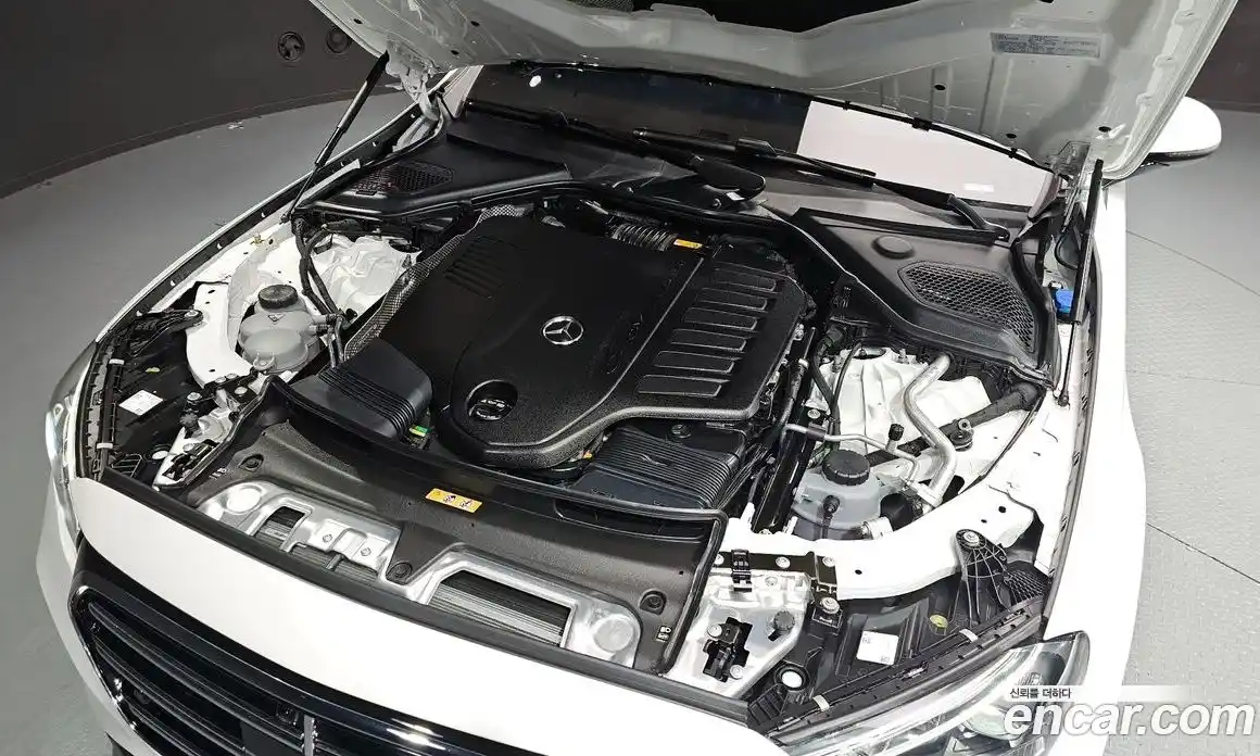 Mercedes-Benz E-Class 2024 3.0 Автомат в Москве № 205240, фото 6