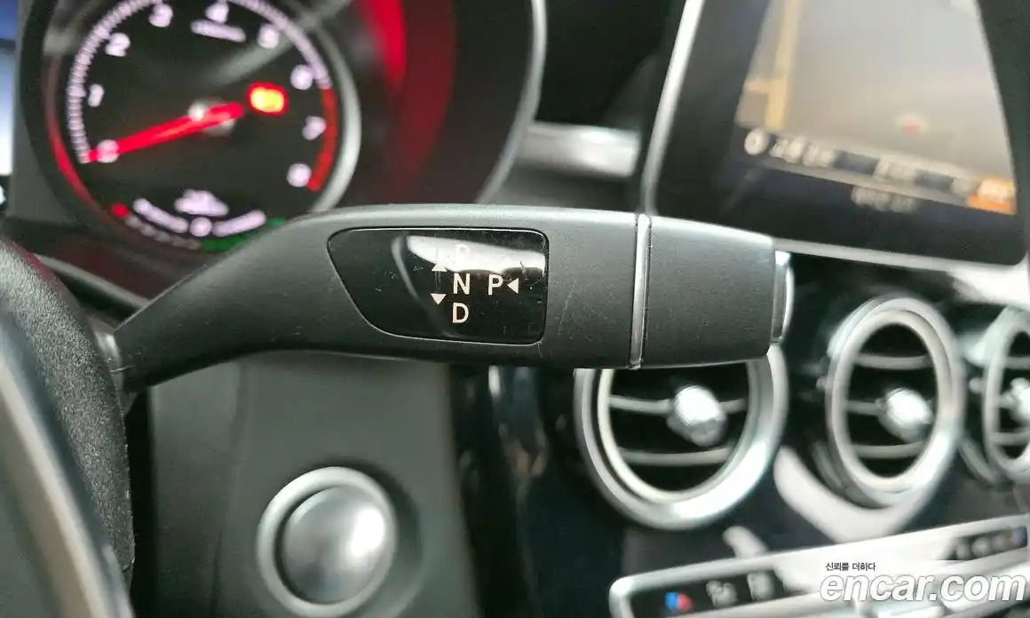 Mercedes-Benz C-Class 2018 2.0 Автомат в Москве № 206864, фото 17