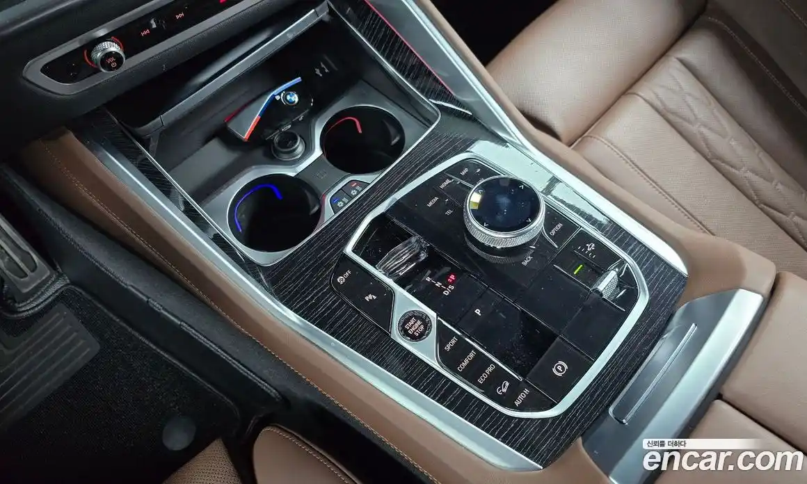 BMW X6 2024 3.0 Автомат в Москве № 211032, фото 9