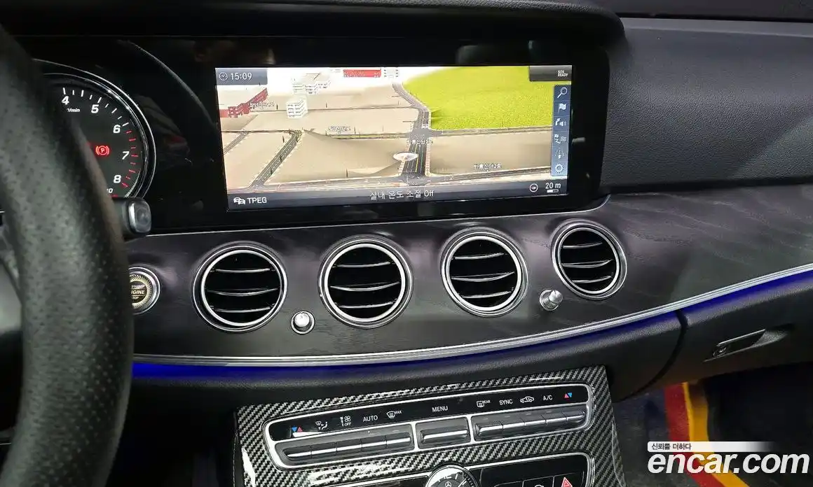 Mercedes-Benz E-Class 2018 2.0 Автомат в Москве № 212151, фото 13