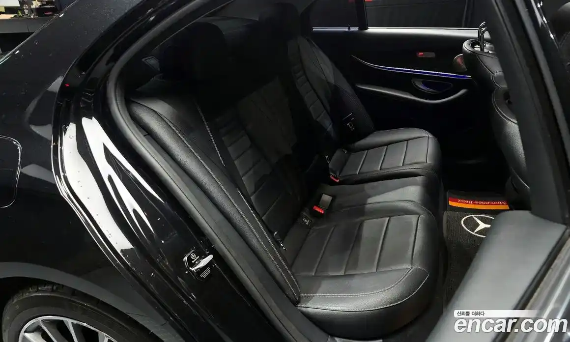 Mercedes-Benz E-Class 2018 2.0 Автомат в Москве № 212151, фото 15