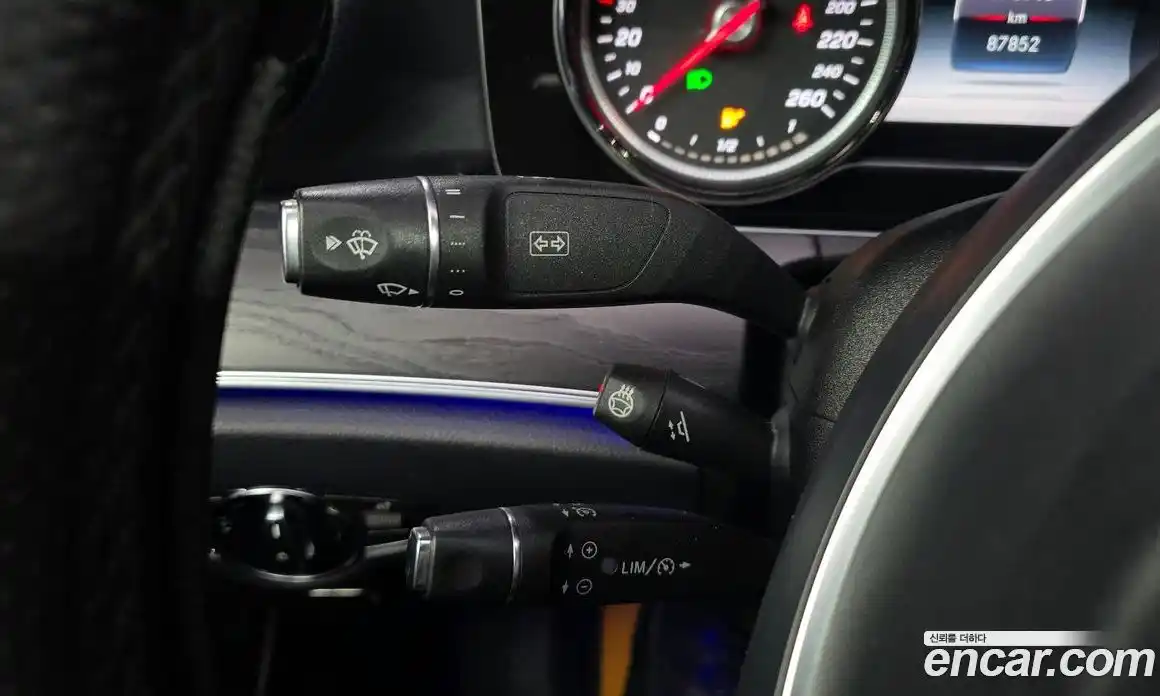 Mercedes-Benz E-Class 2018 2.0 Автомат в Москве № 212151, фото 8