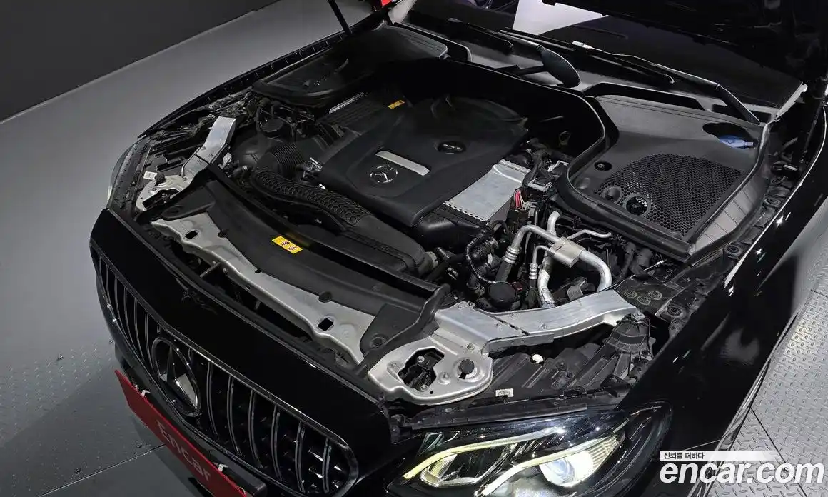 Mercedes-Benz E-Class 2018 2.0 Автомат в Москве № 212151, фото 10