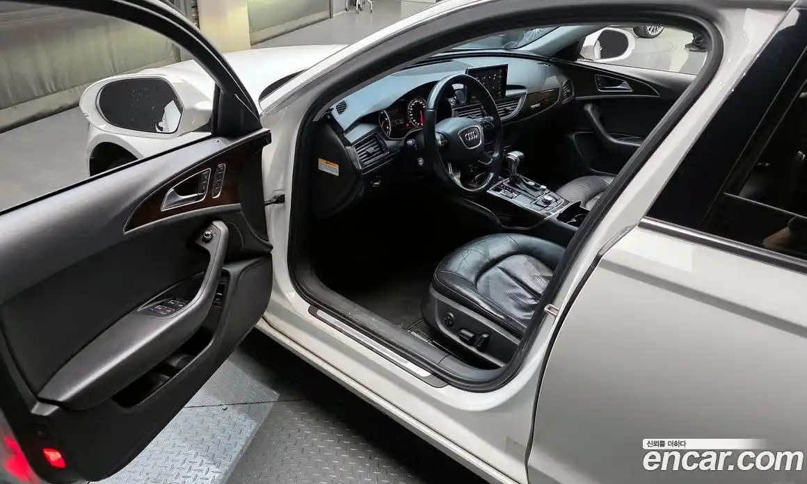 Audi A6 2015 3.0 Автомат в Москве № 212163, фото 17