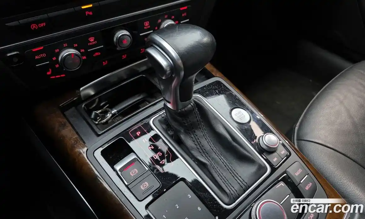 Audi A6 2015 3.0 Автомат в Москве № 212163, фото 5