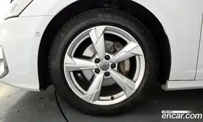 Audi A6 2020 2.0 Автомат в Москве № 212697, миниатюра 11