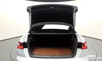 Audi A6 2020 2.0 Автомат в Москве № 212697, миниатюра 5