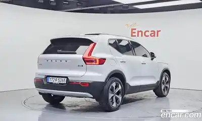 Volvo XC40 2023 2.0 Автомат в Москве № 212837, миниатюра 4