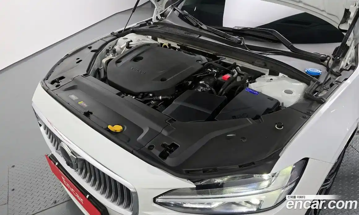 Volvo S90 2023 2.0 Автомат в Москве № 212874, фото 14