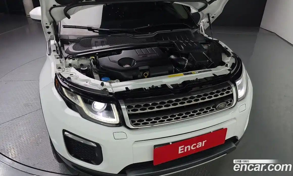 Land Rover Range-Rover Evoque 2018 2.0 Автомат в Москве № 213444, фото 20