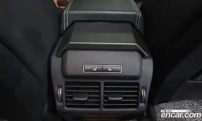 Land Rover Range-Rover Evoque 2018 2.0 Автомат в Москве № 213444, миниатюра 2