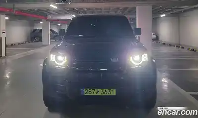 Land Rover Defender, 2025