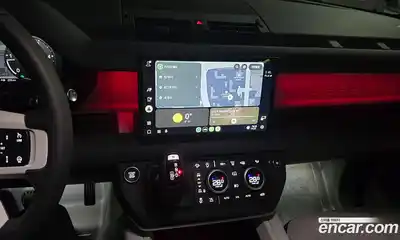 Land Rover Defender 2025 3.0 Автомат в Москве № 213892, миниатюра 11