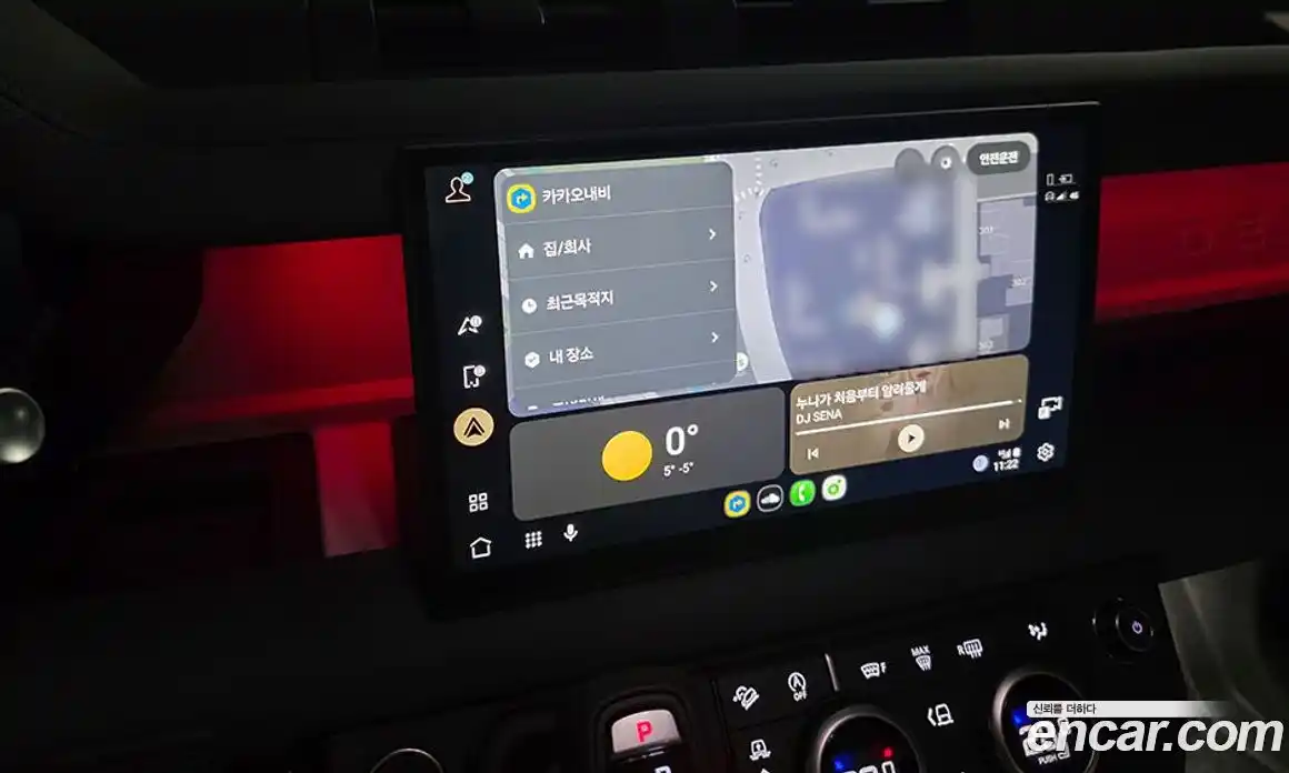 Land Rover Defender 2025 3.0 Автомат в Москве № 213892, фото 12