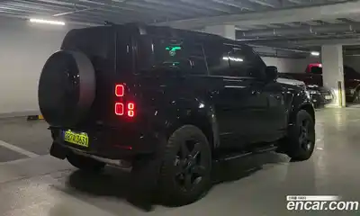 Land Rover Defender 2025 3.0 Автомат в Москве № 213892, миниатюра 3