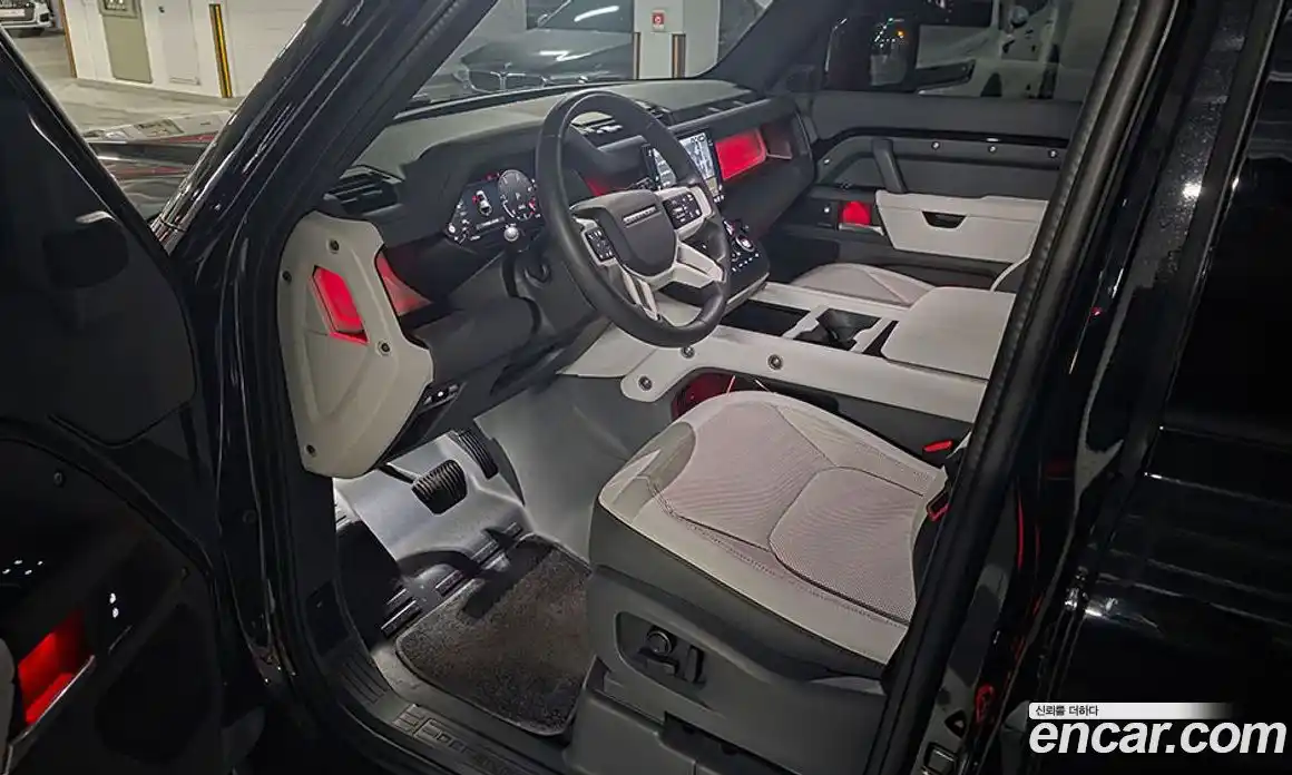 Land Rover Defender 2025 3.0 Автомат в Москве № 213892, фото 6