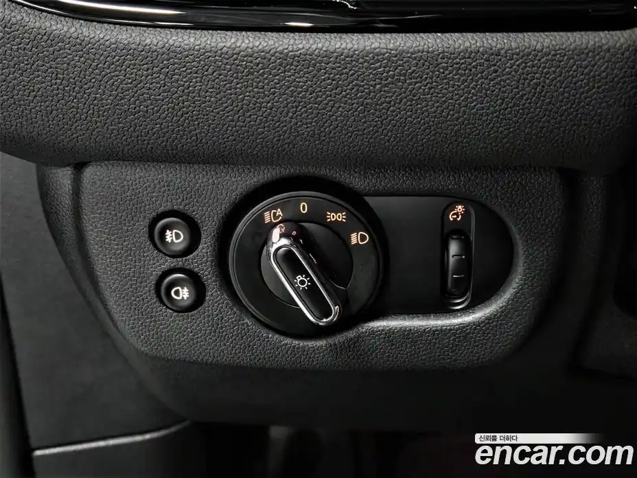 Mini Clubman 2024 1.5 Автомат в Москве № 213961, фото 16