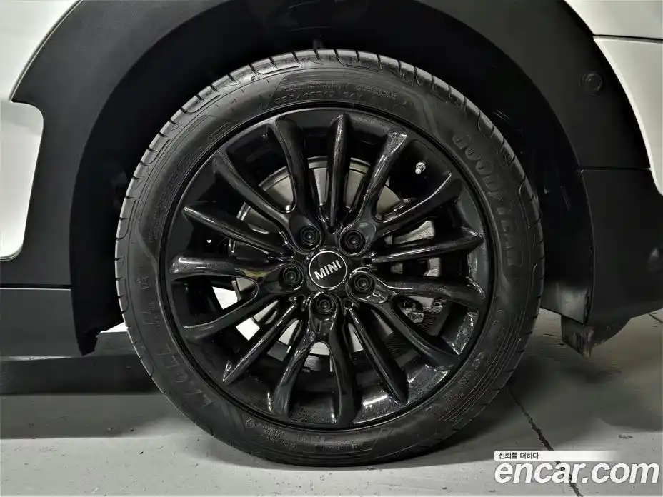 Mini Clubman 2024 1.5 Автомат в Москве № 213961, фото 5