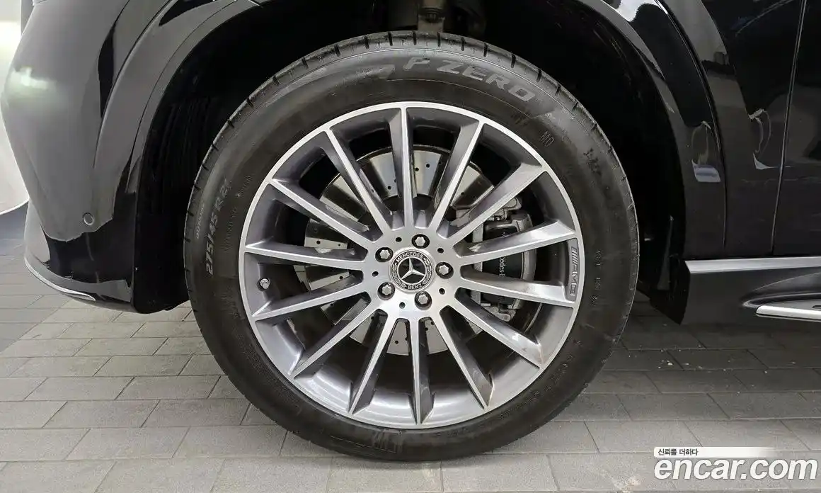 Mercedes-Benz GLE-Class 2025 3.0 Автомат в Москве № 216001, фото 8