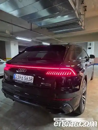 Audi Q8 2023 3.0 Автомат в Москве № 218633, миниатюра 2