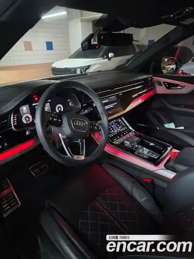 Audi Q8 2023 3.0 Автомат в Москве № 218633, миниатюра 7