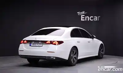 Mercedes-Benz E-Class 2025 2.0 Автомат в Москве № 220549, миниатюра 11